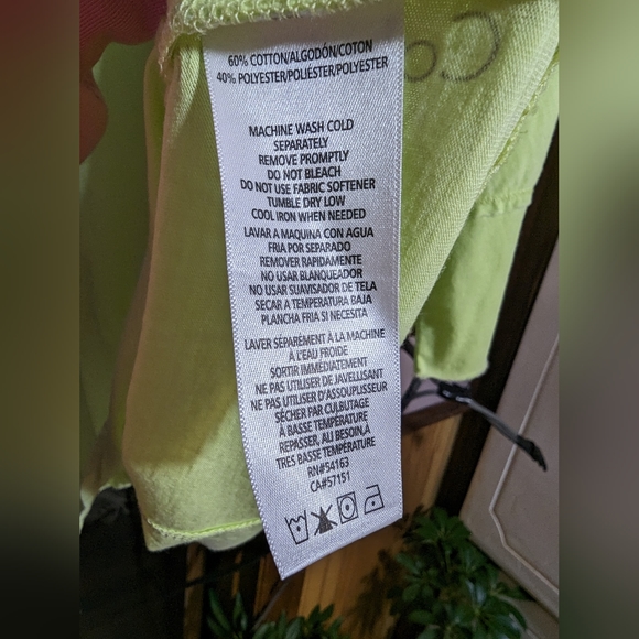 đź’›Calvin Klein Performanceđź’› Size Med Sheer A Symmetrical Top Pre-Loved Yellow - Picture 11 of 11